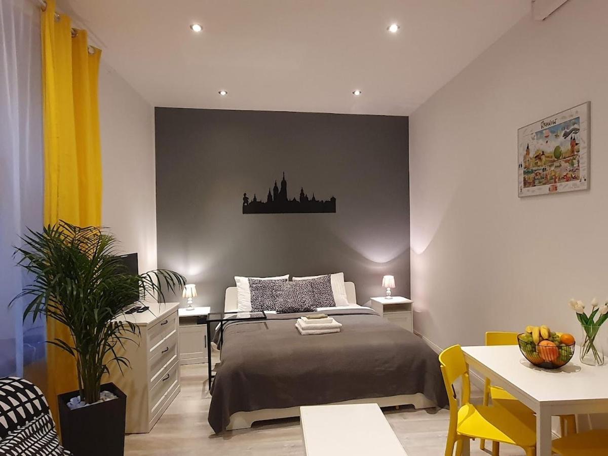L-2 Krakow Center Studio O&P Apartfamily 外观 照片
